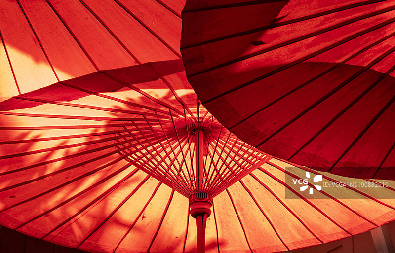 曼谷的红伞图片素材