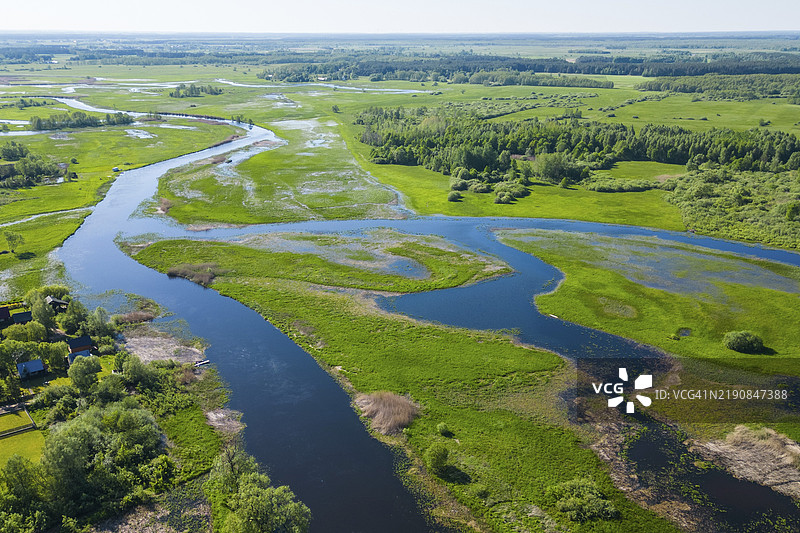 比耶布扎国家公园，航拍照片，湿地，河流，波兰，欧洲图片素材