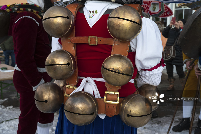 阿彭策尔圣西尔维斯特节的传统服装图片素材