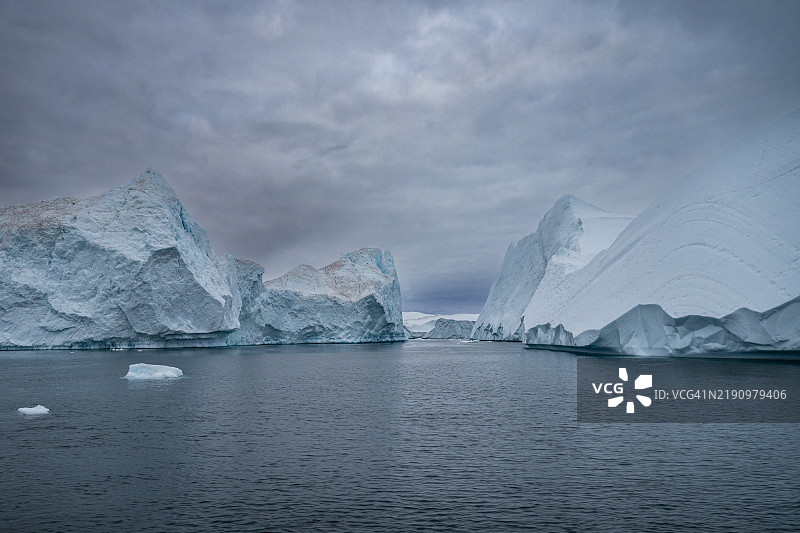 漂浮的冰山，伊卢利萨特冰峡湾，联合国教科文组织世界遗产，西格林兰，丹麦，极地地区图片素材