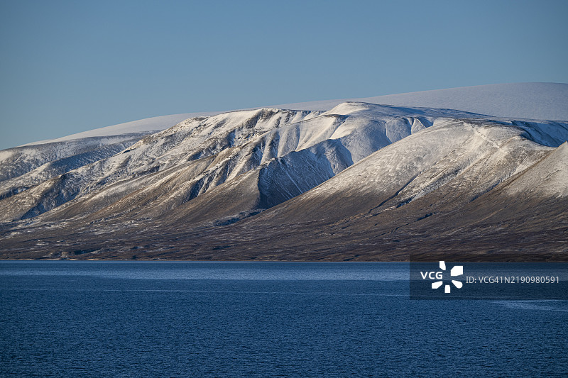 阿克塞尔·海伯格岛的山地风光，加拿大努纳武特，北极，加拿大，北美图片素材