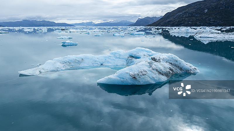 格林兰西部努克冰峡的航拍图，丹麦，极地地区图片素材