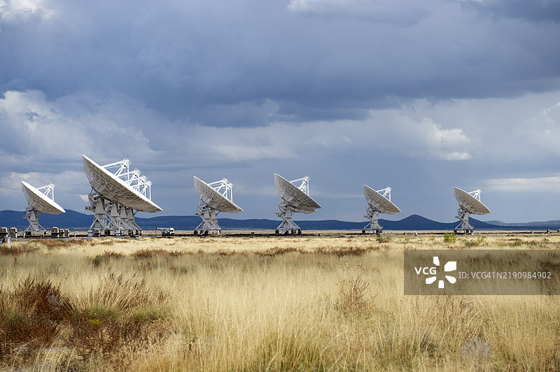 马格达莱纳附近的甚大阵列天线碟图片素材