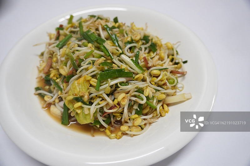 炒豆芽、豆腐和 minced pork图片素材