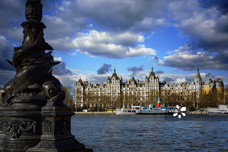 皇家骑兵卫队酒店，维多利亚堤岸，伦敦，英格兰图片素材