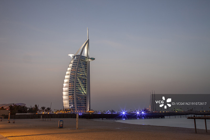 迪拜。阿拉伯塔酒店。图片素材
