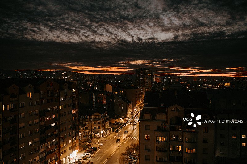 夜幕降临城市图片素材