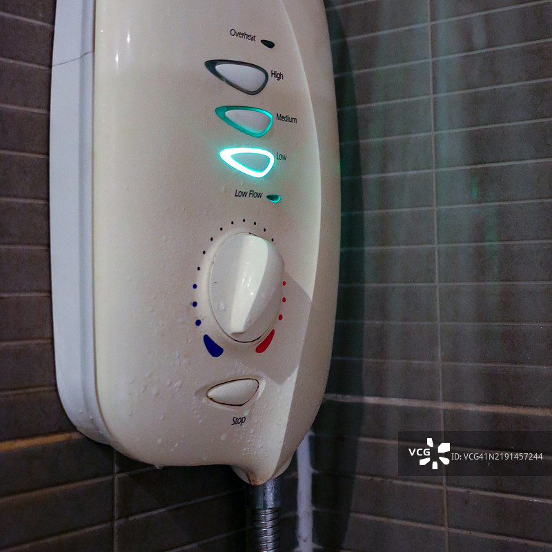 冷水澡图片素材