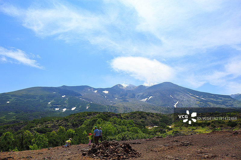 北海道的十胜岳望岳台图片素材