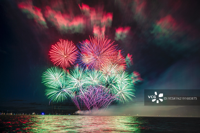 2024年本田灯光庆典图片素材