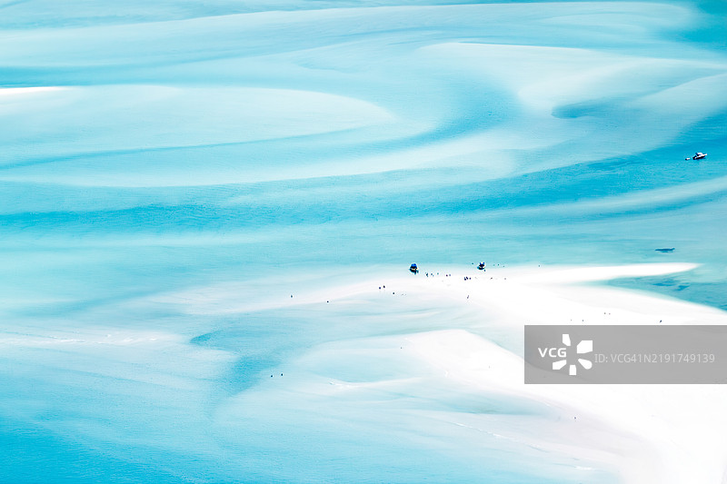 昆士兰州，澳大利亚，惠特桑迪群岛和怀特海文海滩的空中视角。图片素材