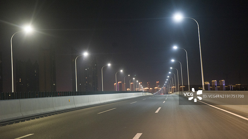 高架桥的夜景图片素材