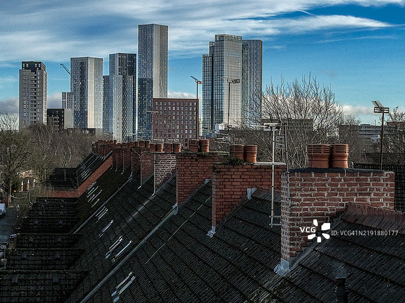 萨尔福德的《加冕街》屋顶烟囱图片素材