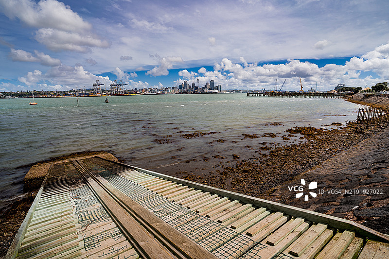 船坡与奥克兰城市景观图片素材