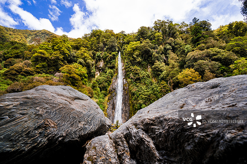 新西兰雷霆溪瀑布图片素材