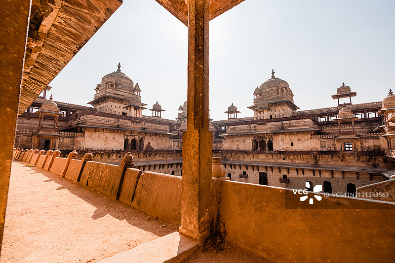贾汉吉尔宫，奥尔恰：布恩德尔坎德建筑的瑰宝图片素材