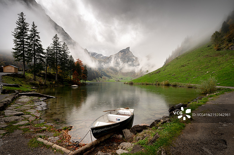 阿彭策尔内陆州的塞阿尔普湖图片素材