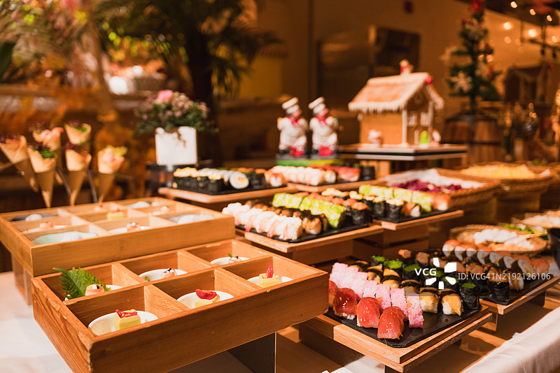 酒店自助餐；美味的食物；盛宴图片素材