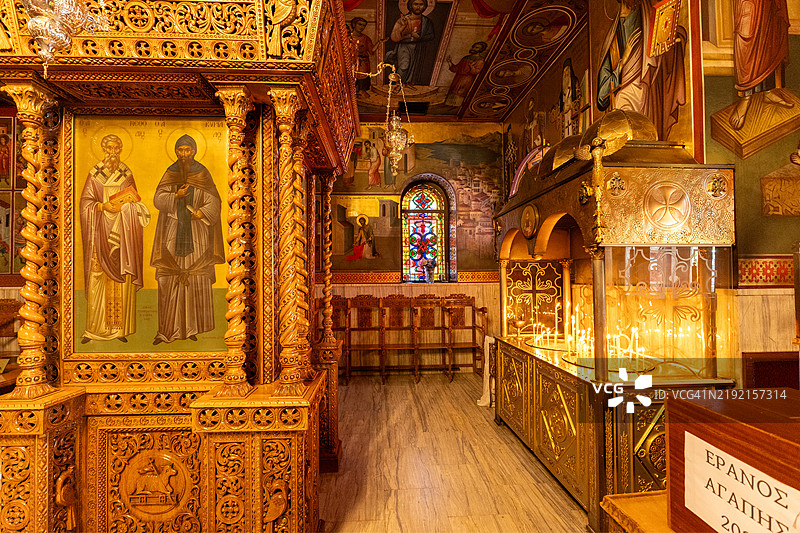 希腊塞萨洛尼基圣格雷戈里·帕拉马斯教堂的内部。图片素材