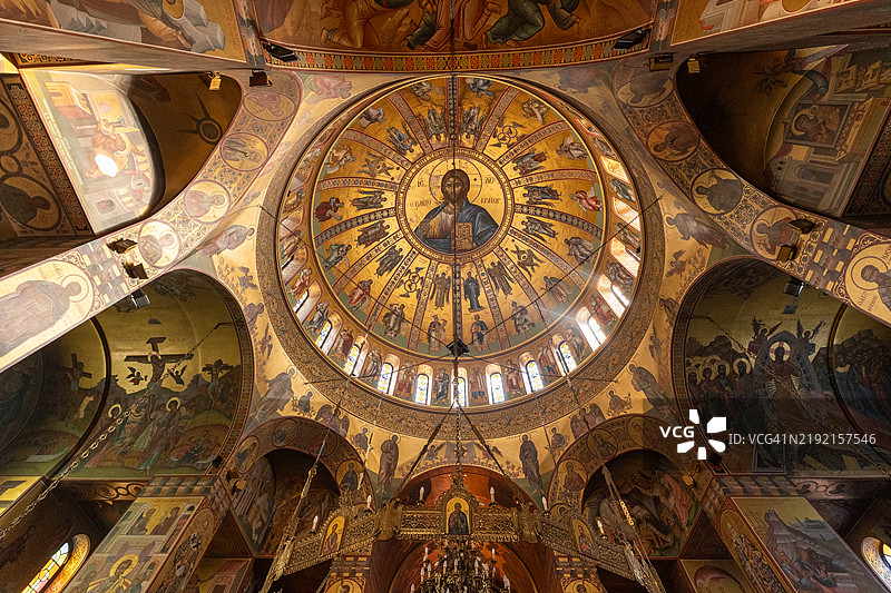 希腊塞萨洛尼基圣格雷戈里·帕拉马斯教堂的内部。图片素材