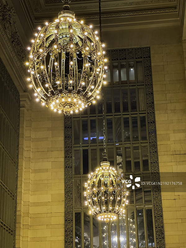 美术风格吊灯，中央车站，纽约。图片素材