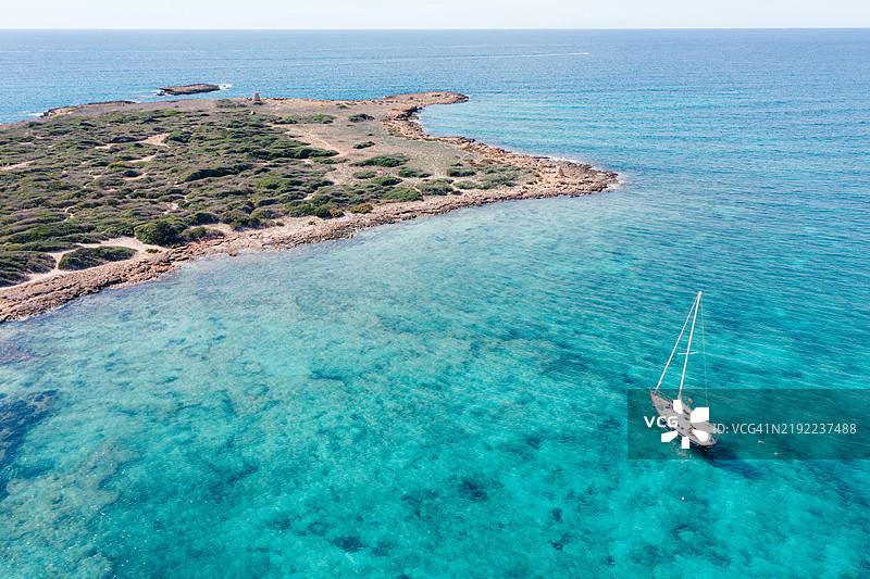 在马约卡岛的帆船航行，巴利阿里群岛图片素材