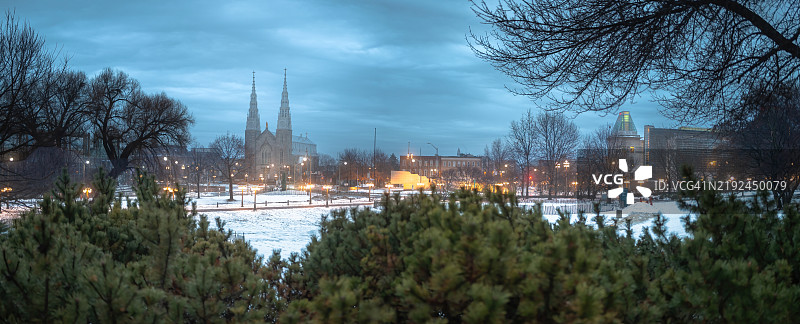 渥太华市中心天际线图片素材