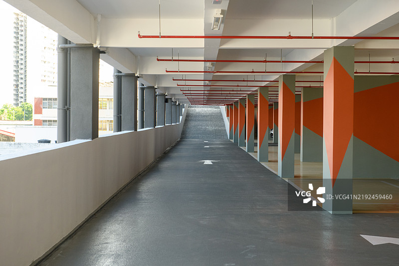 室内停车道图片素材
