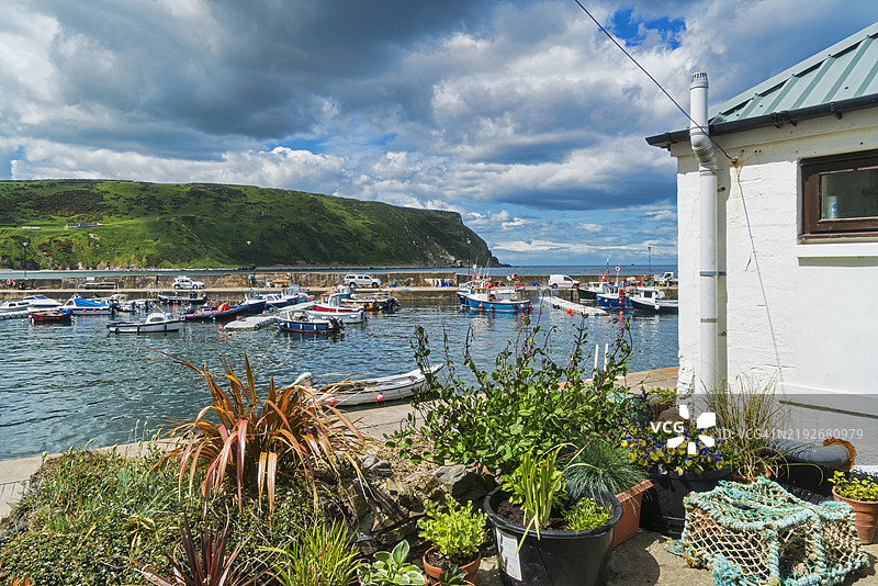 苏格兰阿伯丁郡高地地区莫雷湾的花园镇港口图片素材