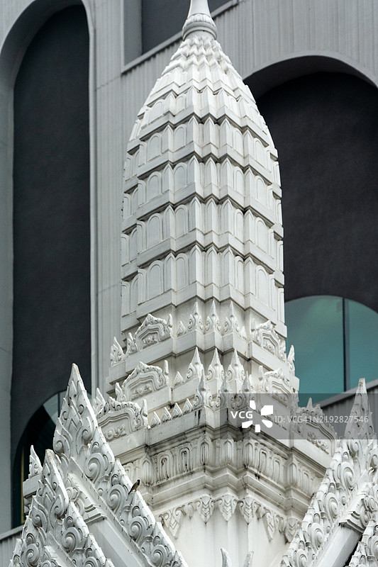 拉差达姆里路上的三位一体神庙图片素材