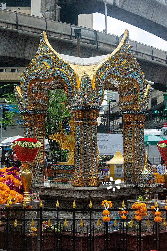 印度教神祇布拉赫玛在艾拉旺神庙图片素材