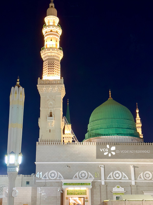 先知穆罕默德的圣殿和阿尔纳比清真寺，沙特阿拉伯麦地那，2024年10月23日图片素材