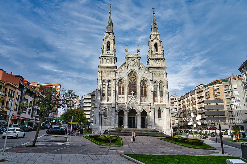 西班牙阿维利斯的圣托马斯·坎特伯雷教堂图片素材