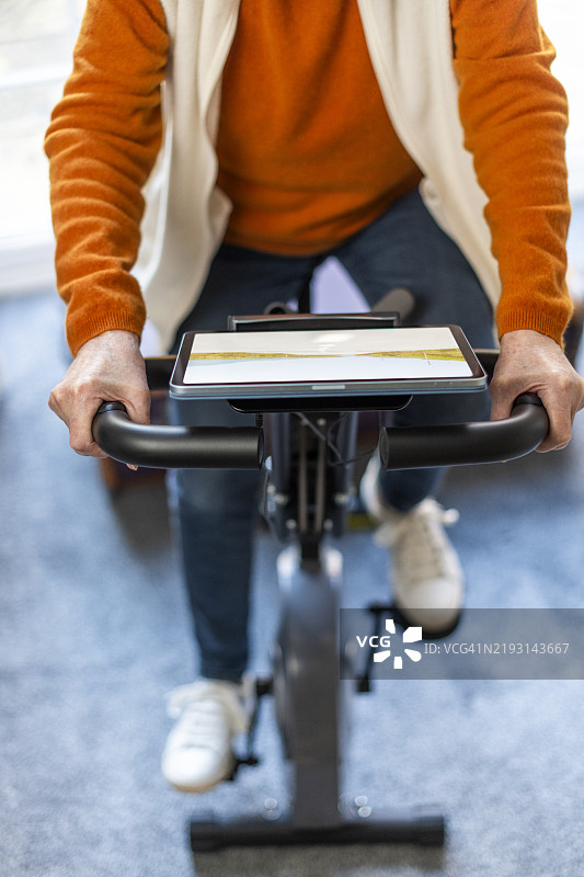 家庭锻炼图片素材