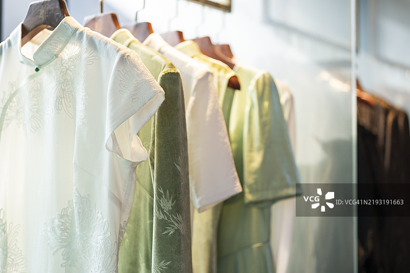 中国风服装店展示图片素材