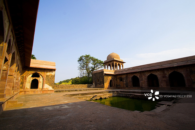 印度中央邦曼杜的巴兹·巴哈杜尔宫殿图片素材