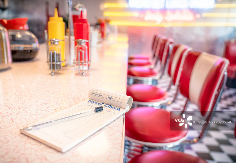 餐厅准备好迎接顾客图片素材