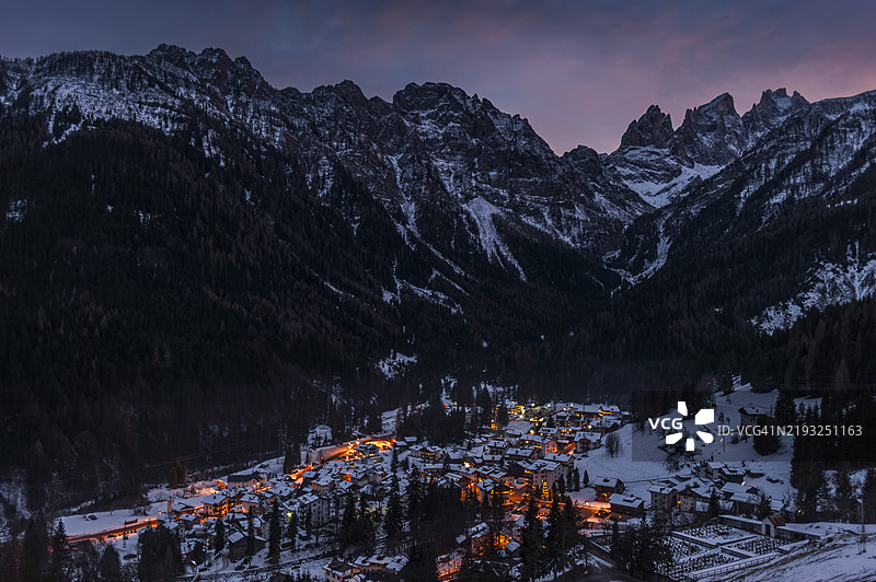法尔卡德的夜晚图片素材