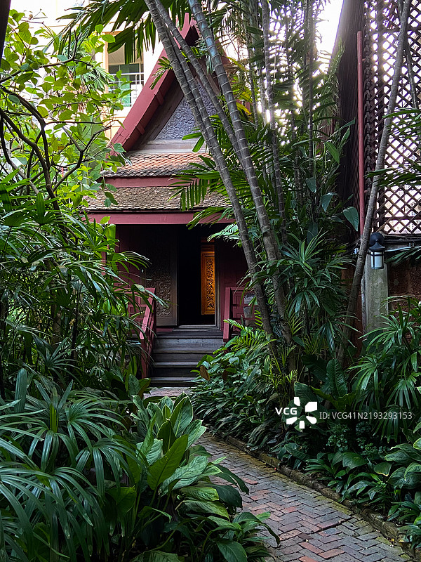 吉姆·汤普森故居的热带花园图片素材