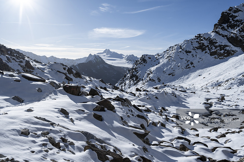 拉莫尔乔赫的雪山风景，背后是拉莫尔科格尔山，太阳之星，奥兹塔尔阿尔卑斯山，蒂罗尔，奥地利，欧洲图片素材