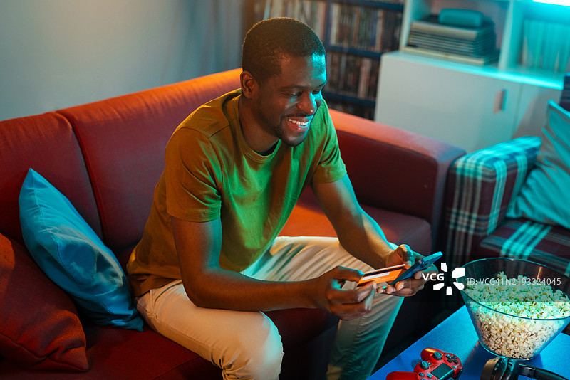 玩家在线点餐并支付图片素材