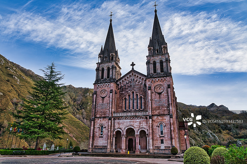 科瓦东加圣母大教堂 - 西班牙翁尼斯港图片素材