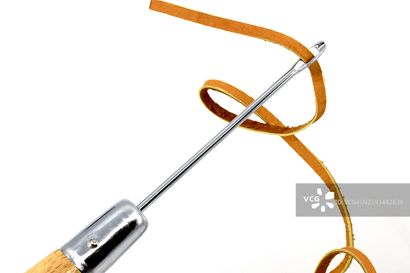 皮革加工用的穿线工具图片素材
