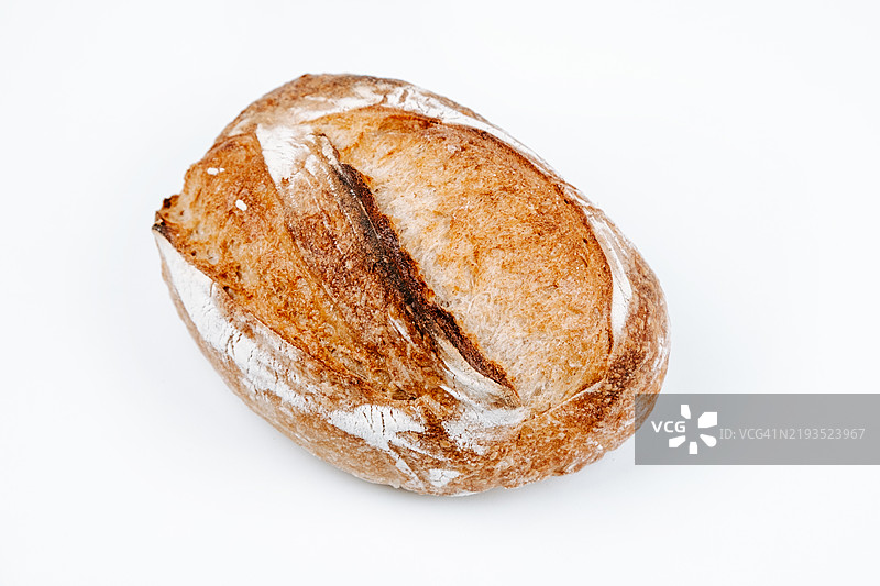 白色背景上的面包，特写镜头图片素材