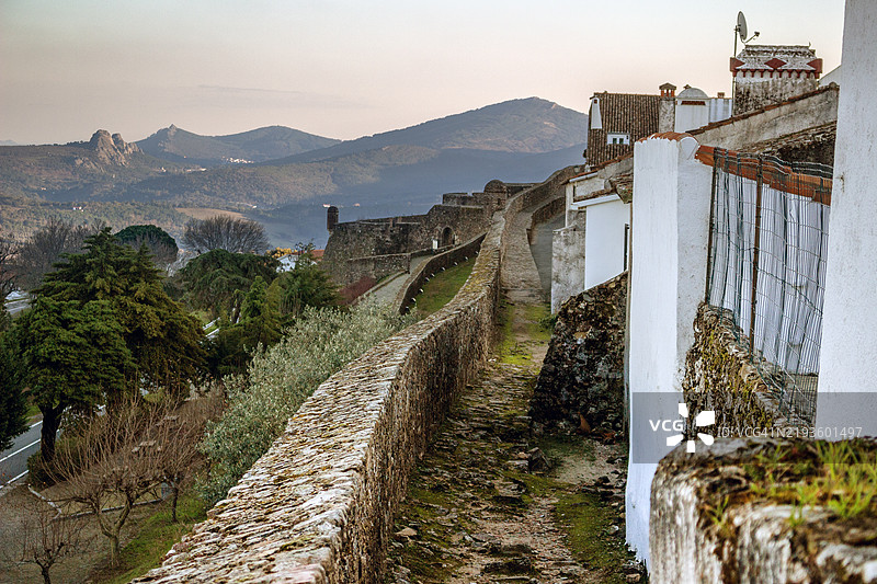 葡萄牙马尔瓦奥的城墙沿线图片素材