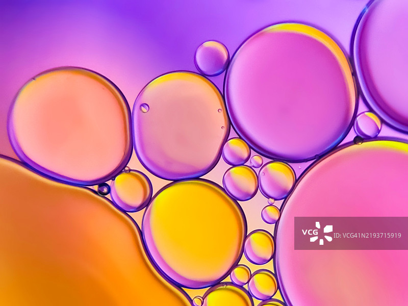 水中油泡的特写图片素材