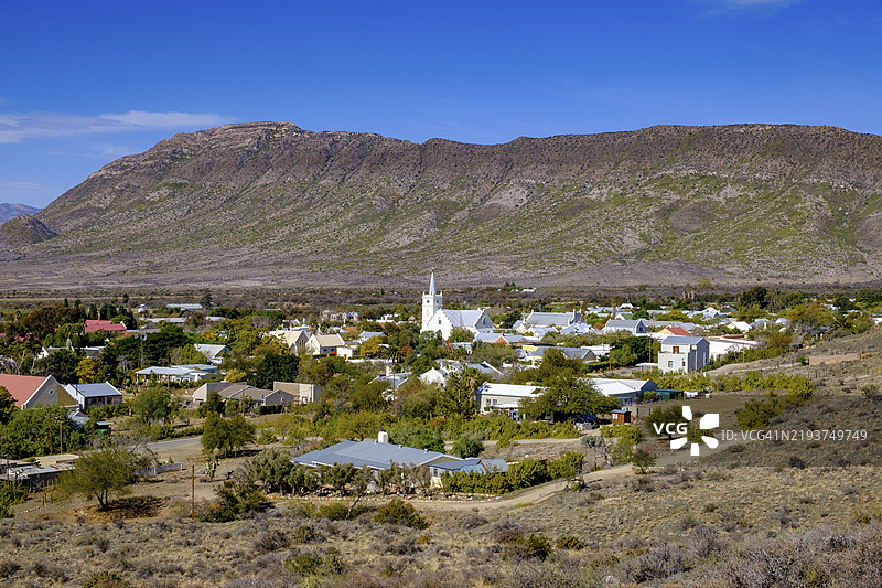 从戈登科皮小径俯瞰南非西开普省的阿尔伯特王子、卡鲁地区和斯瓦特伯格山脉图片素材