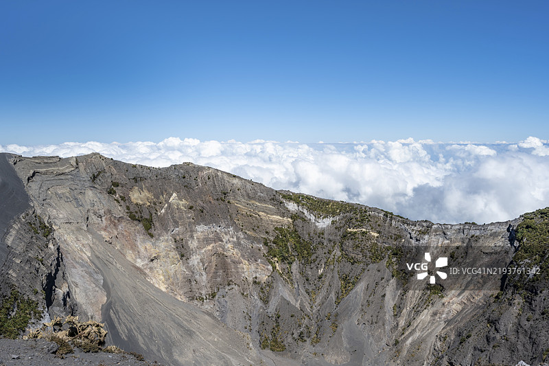 伊拉苏火山口，伊拉苏火山国家公园，卡塔戈省，哥斯达黎加，中美洲图片素材