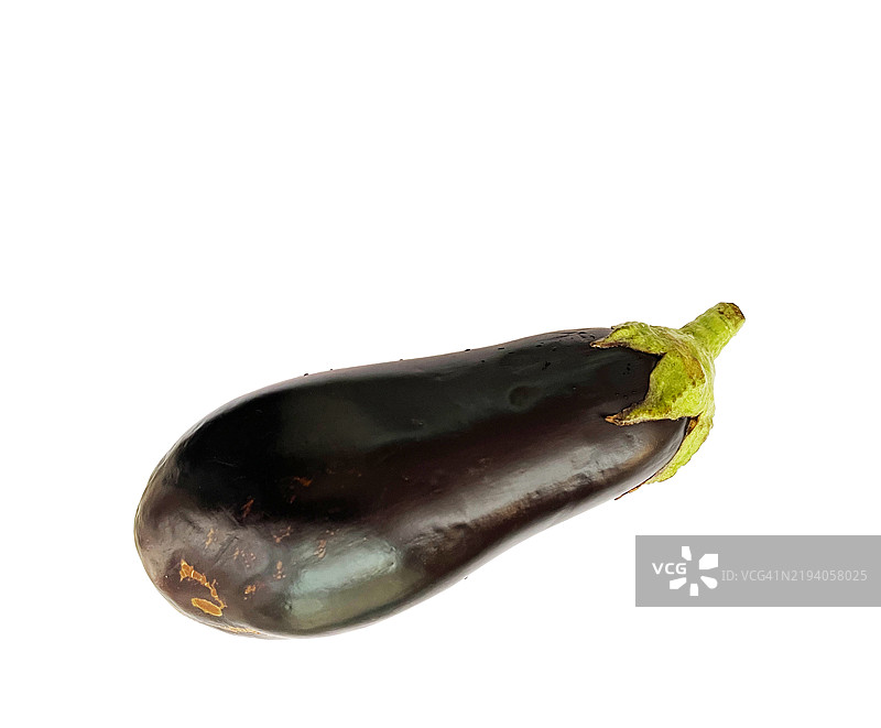 白色背景上的茄子图片素材