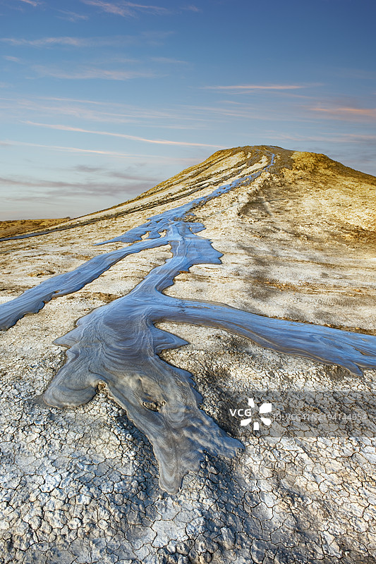 阿塞拜疆的泥火山图片素材